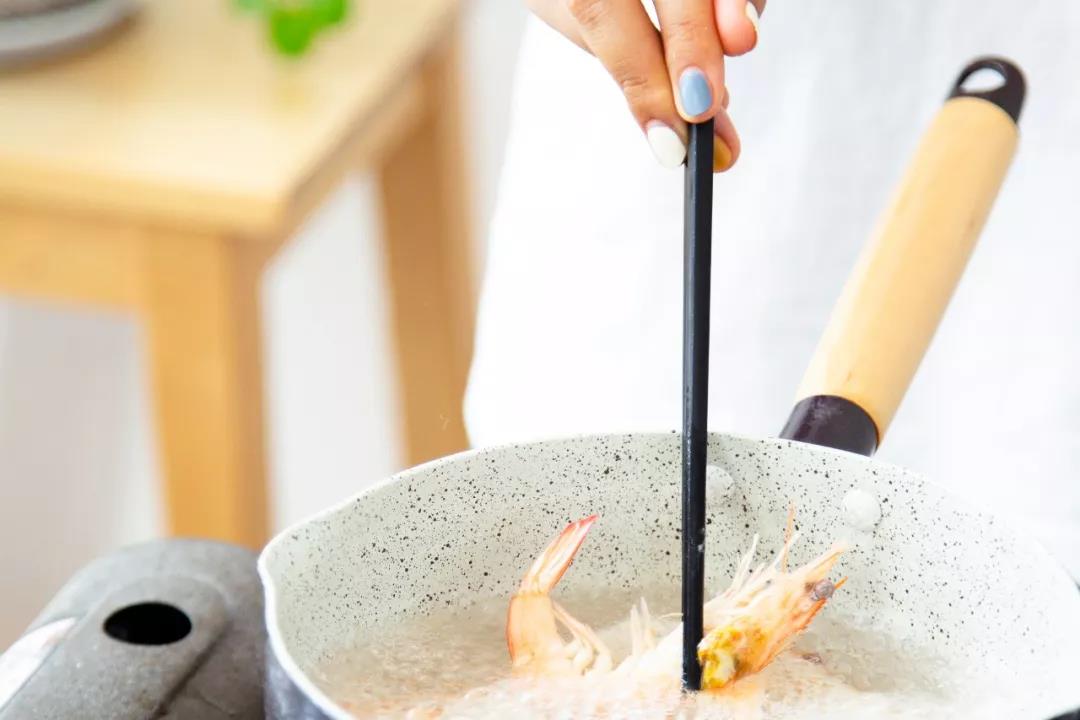 大連調(diào)料代加工廠家 大連調(diào)料代加工廠家